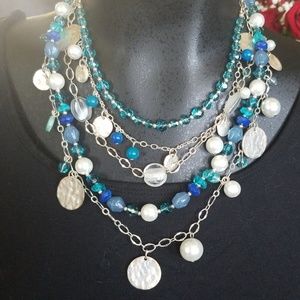 White house black market necklace